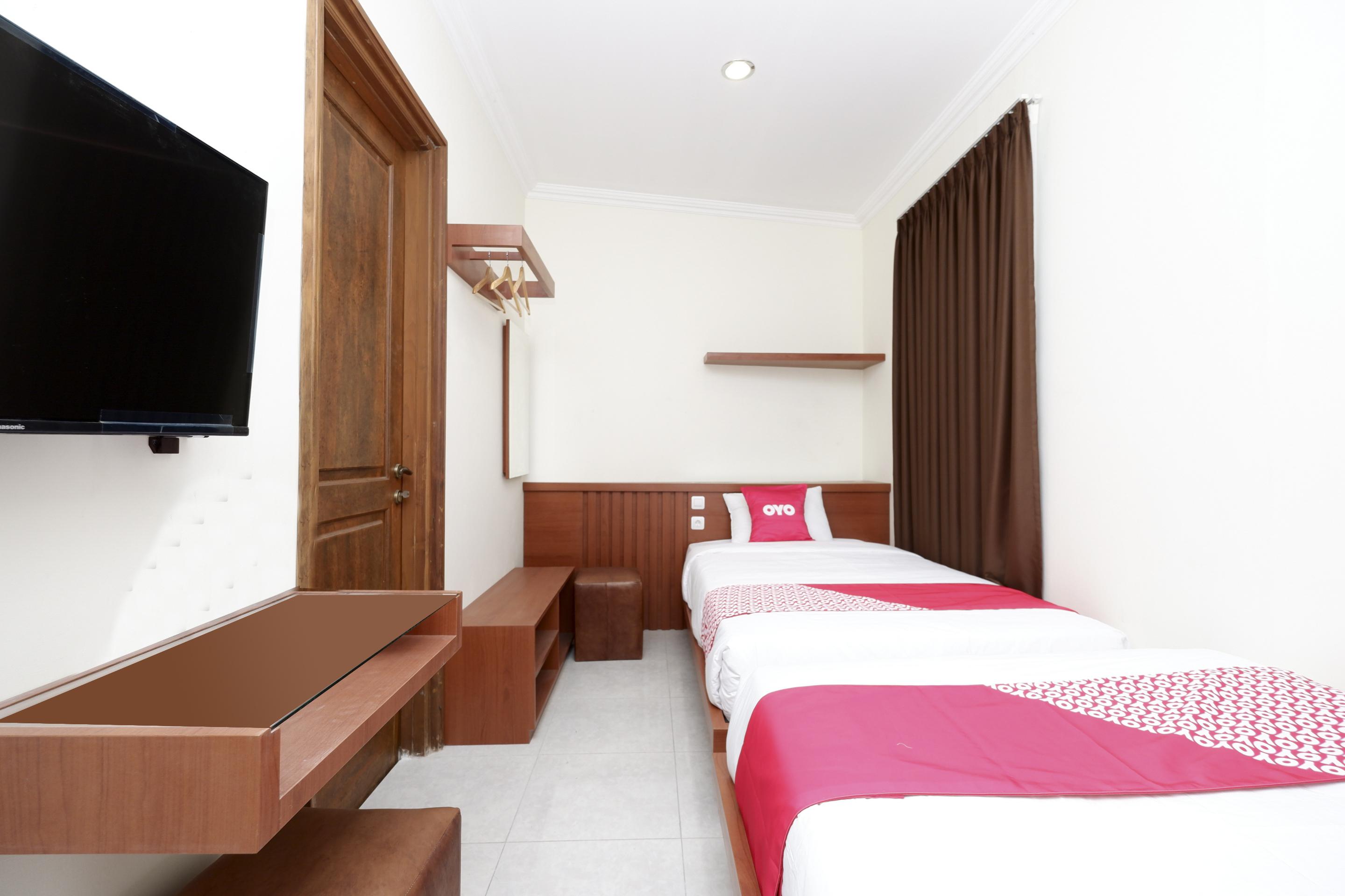 Oyo 2327 Pagsis Village Klaten Екстериор снимка